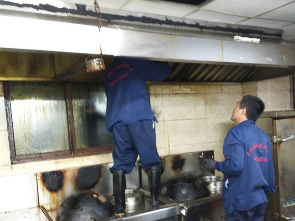 鈴鹿復(fù)合材料（上海）有限公司